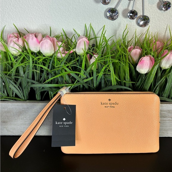 Kate Spade Pebbled Leather Large Wristlet Orange NWT